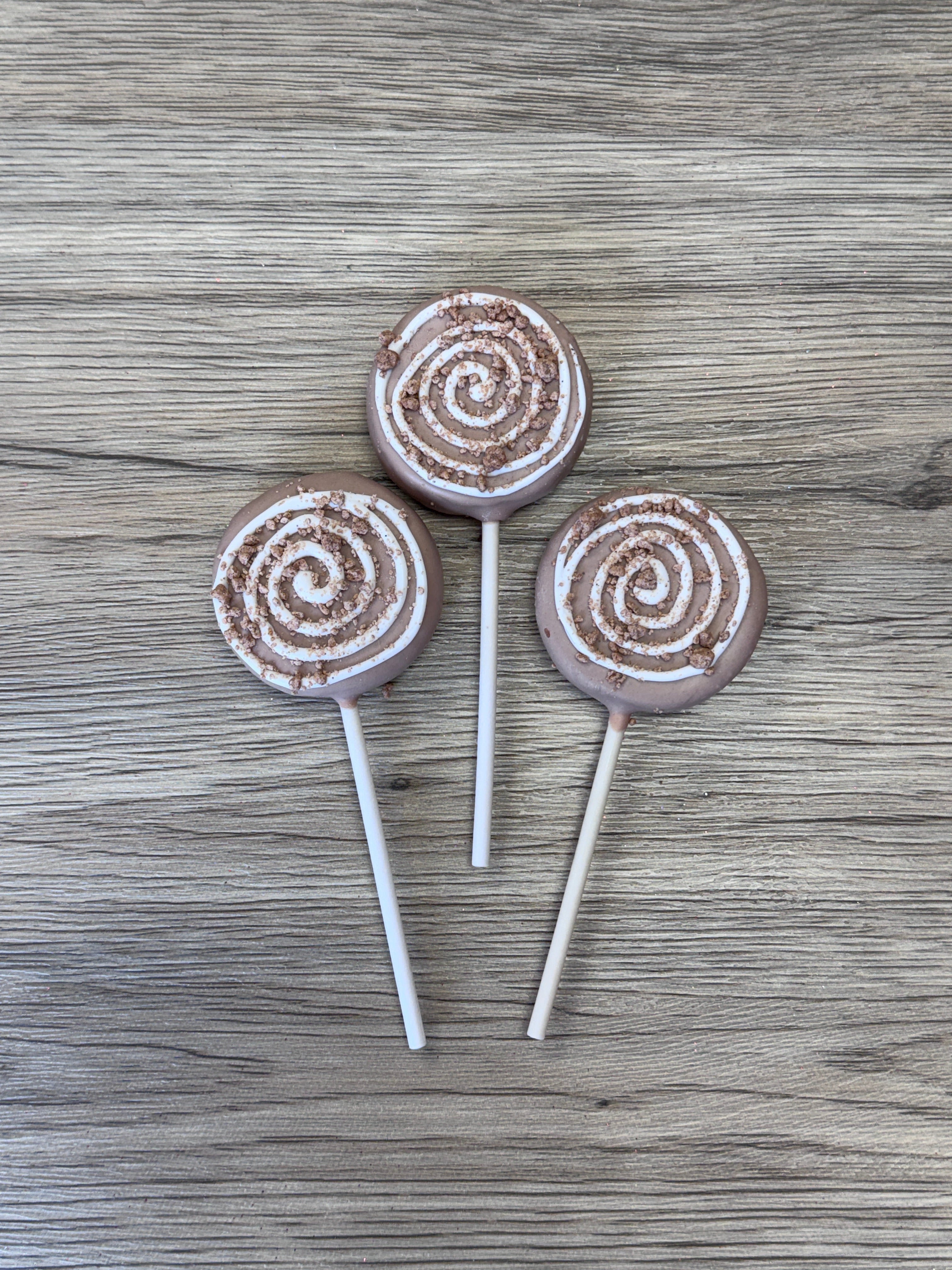 Cinnabon Cake Pop