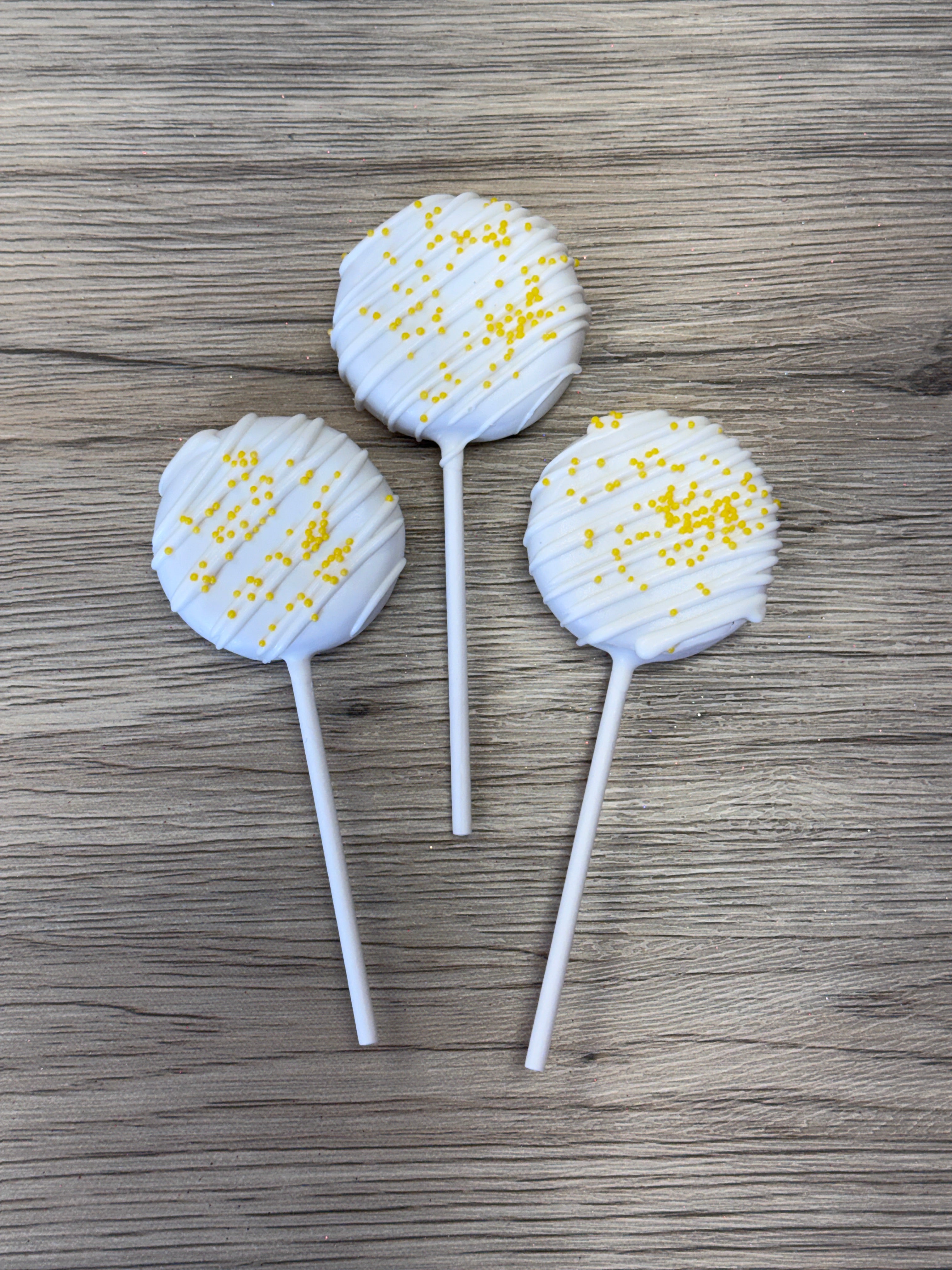 Lemon Cake Pops